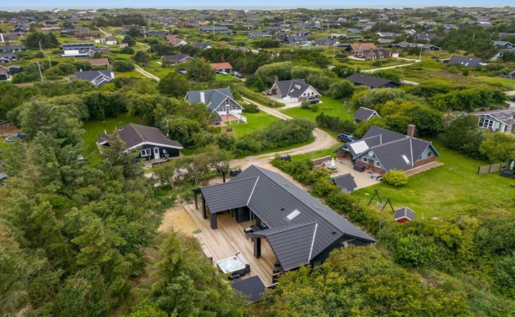 "Edmond" - 995m from the sea in Western Jutland 1