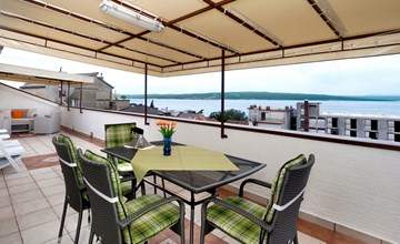 Familienferienwohnung mit Meerblick 2