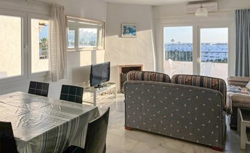 Lovely apartment in Calahonda with WiFi 2