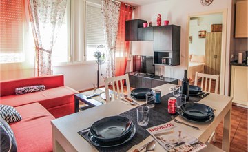 Pet friendly apartment in Torremolinos 3