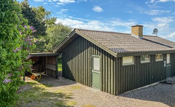 Gorgeous home in Slagelse with house sea view 2