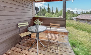 Pet friendly home in Gol 2