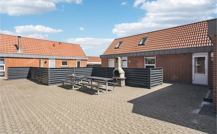 Awesome apartment in Hvide Sande 1