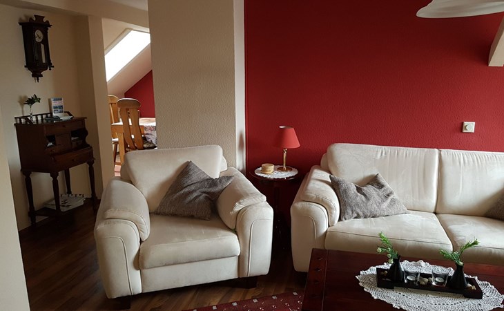 Westrich in guter Ausflugslage 1