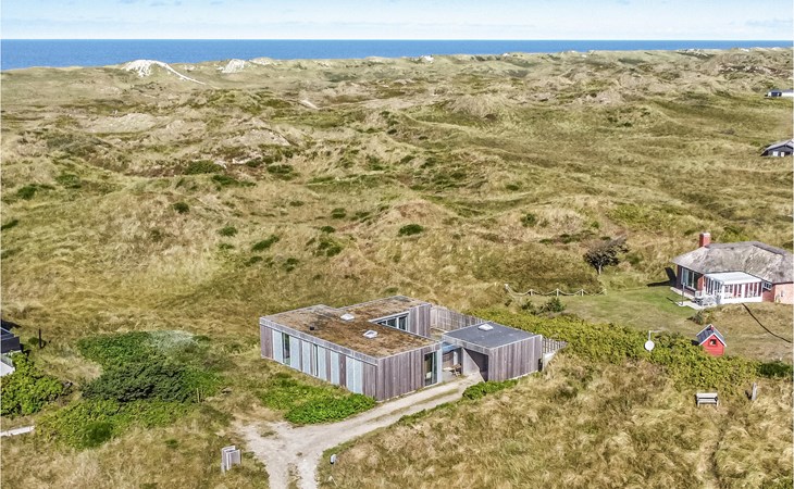 Nice home in Oksbøl with WiFi 1