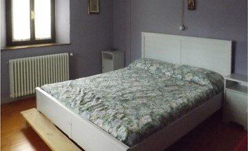 Beautiful apartment in Sambughetto 3