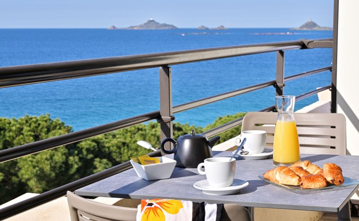 De Calanques (AJC100) 1