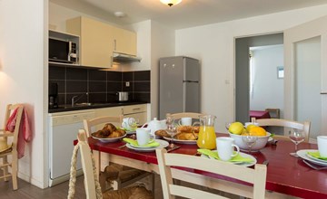 Domaine des Roches Jaunes (PLG401) 3