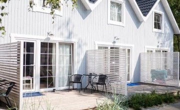 Naval House am Spielplatz 2 3