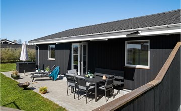 Lovely home in Føllenslev with WiFi 2