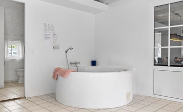 Lovely home in Ulfborg with WiFi 3