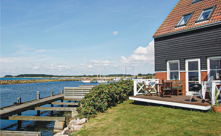 Beautiful apartment in Borre with WiFi 1