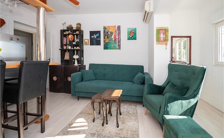 Pet friendly apartment in Omis with WiFi 1