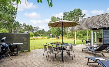 "Dorde" - 600m from the sea 2