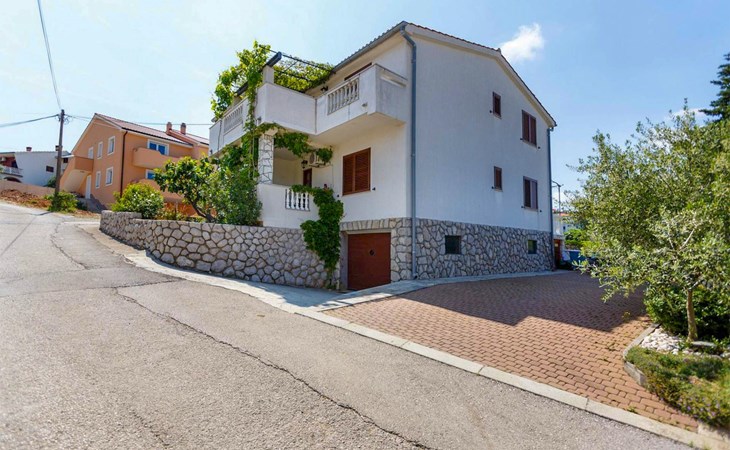 1 bedroom beautiful apartment in Vrbnik 1