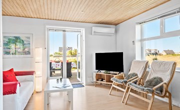 4 bedroom nice home in Harboøre 2