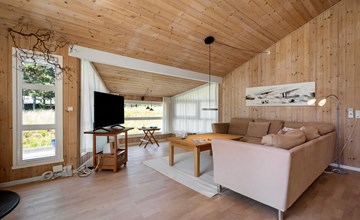 Stunning home in Strandby with WiFi 3