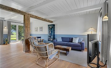 2 bedroom stunning apartment in Humble 3