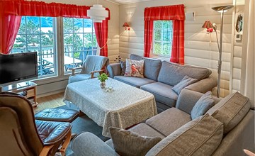 Cozy home in Lavik with house sea view 3