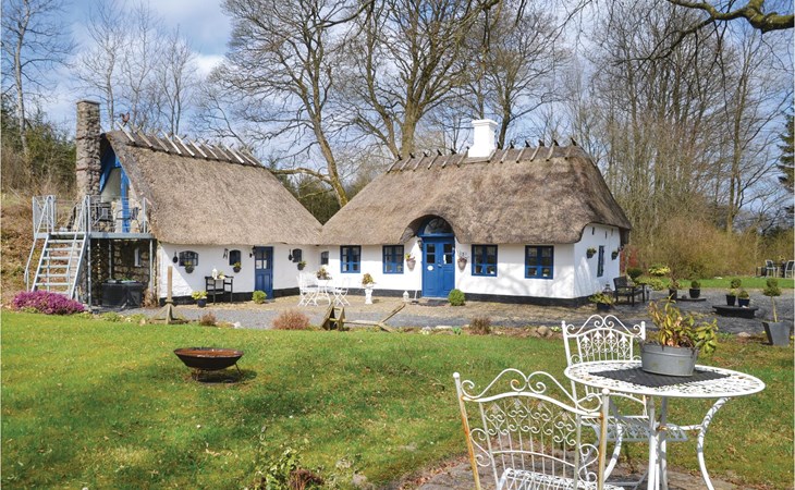 Beautiful home in Give with WiFi 1