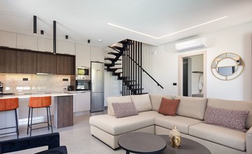 VillaSaints II - Elegante Pool-Villa in Strandnähe 3