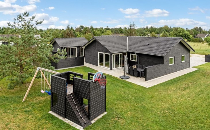 "Frederikke" - 990m from the sea 1