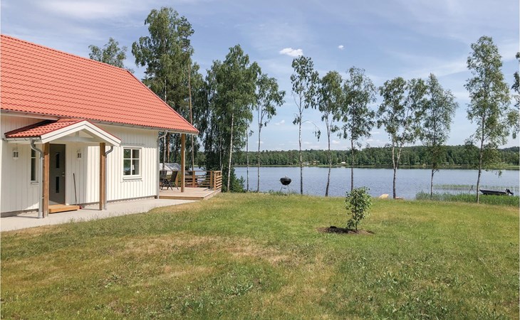 4 bedroom awesome home in Skillingaryd 1