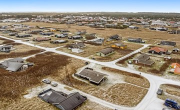 "Mimi" - 120m from the sea 3