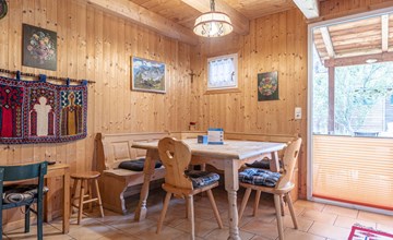 # 8 mit 2 Schlafzimmern für 6 Personen 2