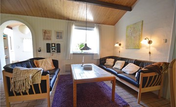 Beautiful home in Thisted with WiFi 2