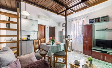 Beautiful apartment in Barbariga 2