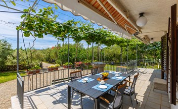 3 bedroom lovely apartment in Malinska 3