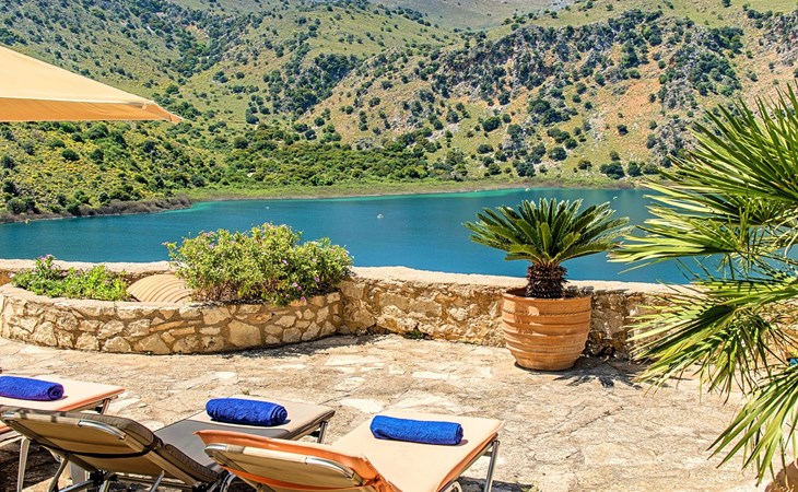 Du Lac Omega Villa Privater Pool 1