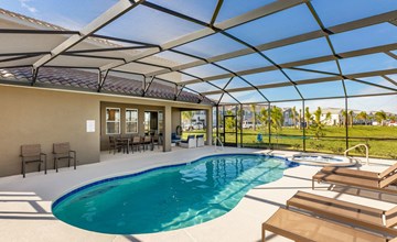 Geräumige Unterkunft mit Seeblick in der Nähe von Disney 2