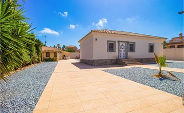 3 bedroom gorgeous home in Orihuela 2