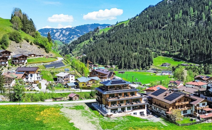 Mountain Suite Nr 103 1