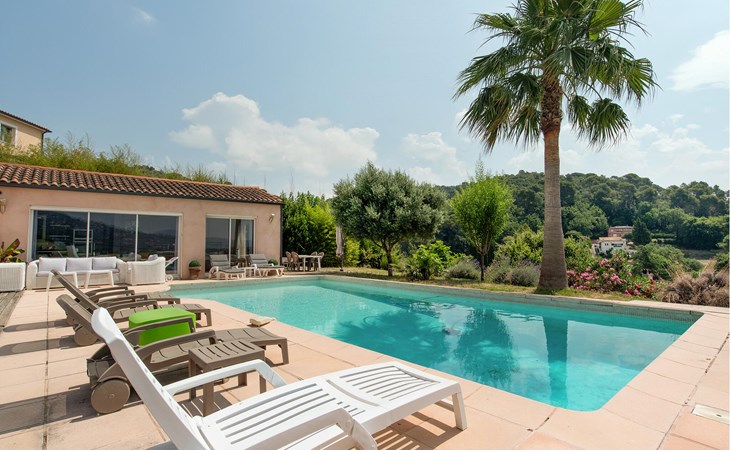 villa piscine privée 1