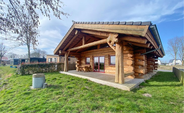 3 bedroom lovely home in Den Oever 1