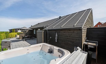 Cozy home in Frørup with jacuzzi 2