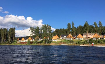 Lakeside Village 22 (+ sauna) 2