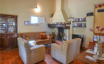Lovely home in Castiglion Fiorentino 3