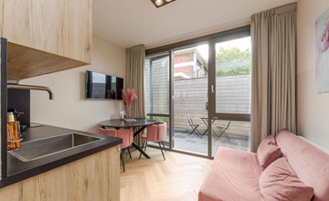 Novallure Hofvliet Short Stay Apartments - Studio met buitenruimte - Achterzijde 3