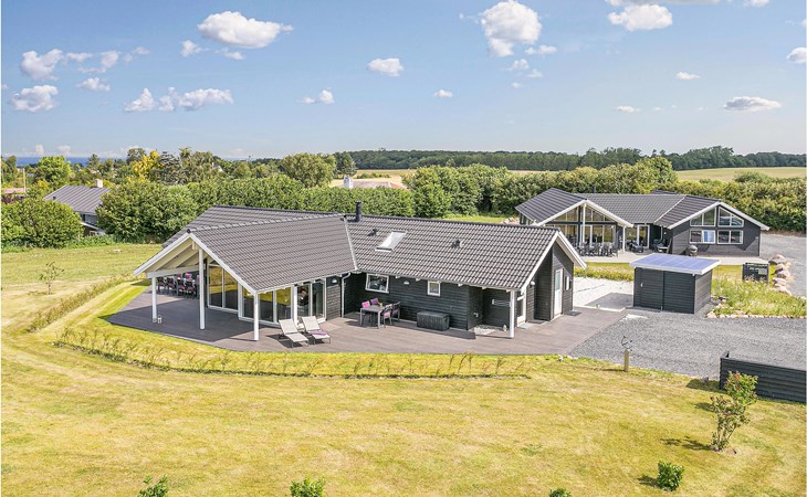 Gorgeous home in Bogense with WiFi 1