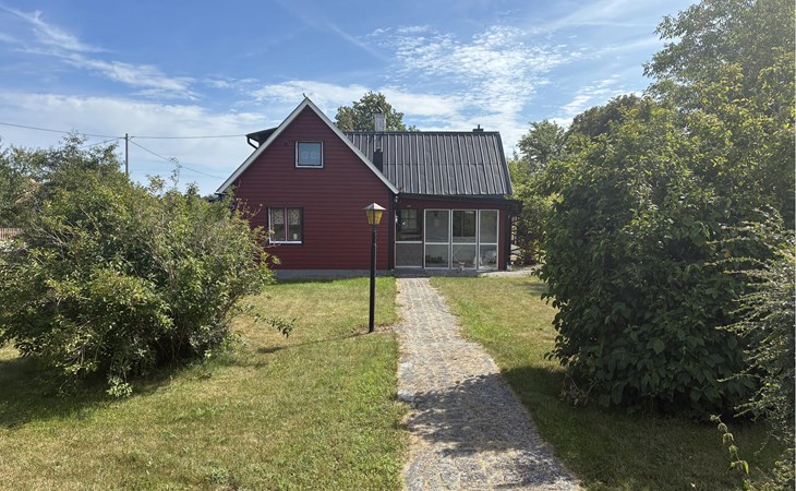 3 bedroom gorgeous home in Hemse 1