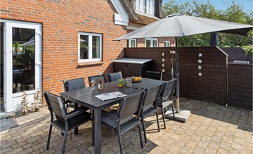 Gorgeous home in Blåvand with kitchen 2