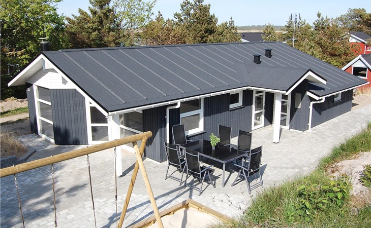 3 bedroom lovely home in Henne 1