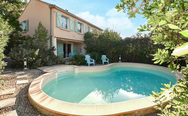 Amazing home in Mérindol 1