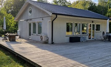 mit Terrasse, Grill und Garten 2