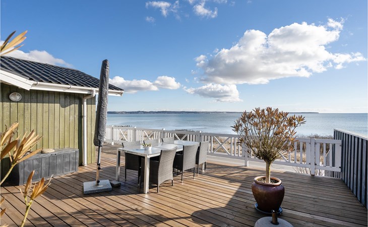 2 bedroom gorgeous home in Ebeltoft 1
