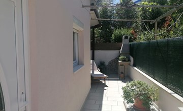 Strandnahes kleines Ferienhaus mit Terrasse 2